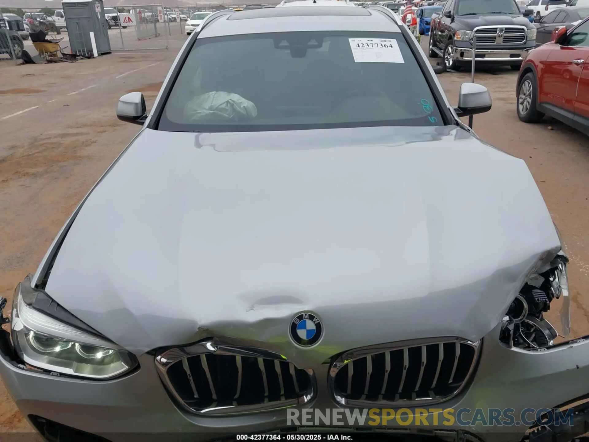 10 Photograph of a damaged car 5UXTY3C04L9C46134 BMW X3 2020