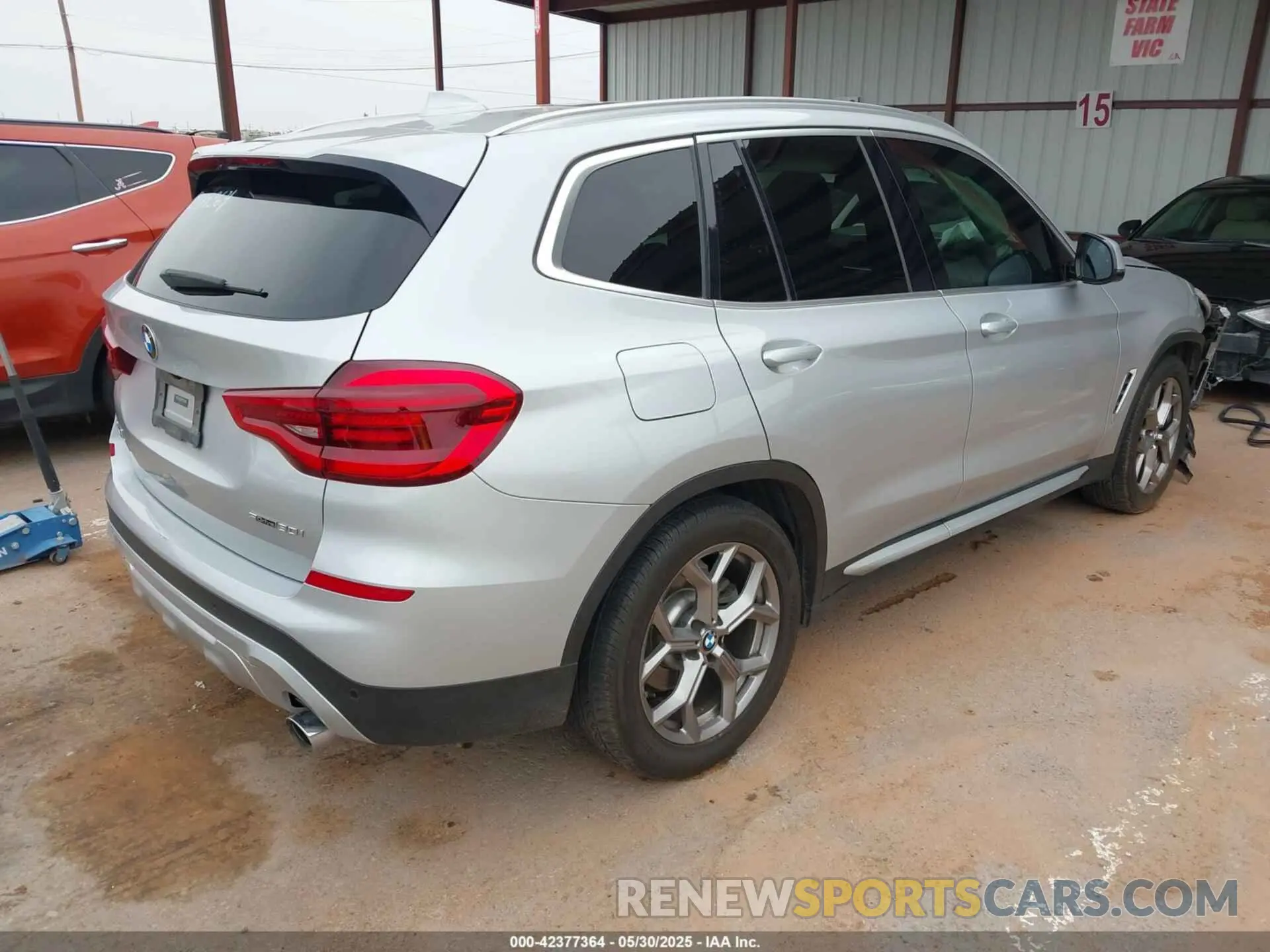 4 Photograph of a damaged car 5UXTY3C04L9C46134 BMW X3 2020