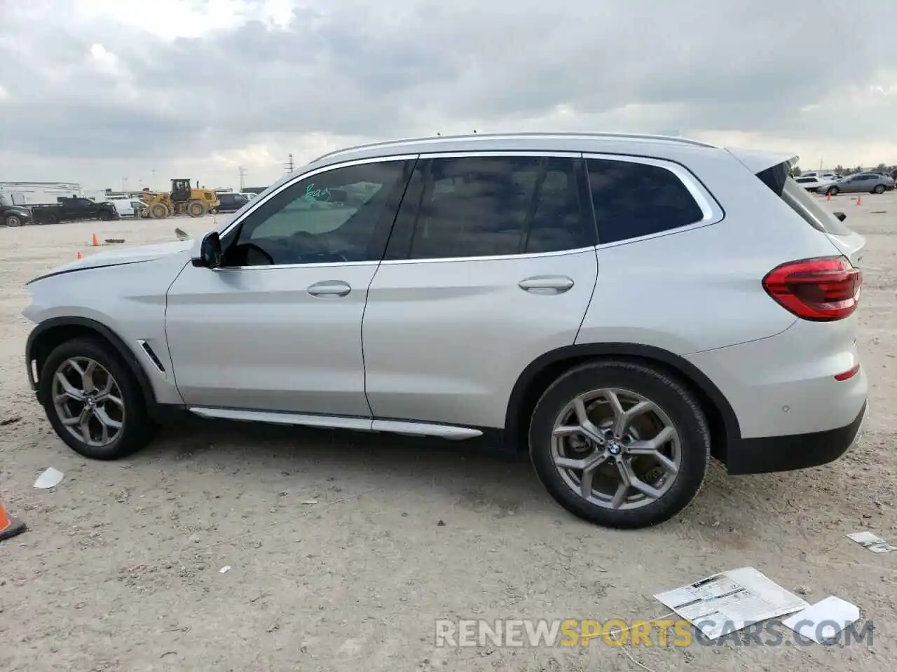 2 Photograph of a damaged car 5UXTY3C04L9C68019 BMW X3 2020