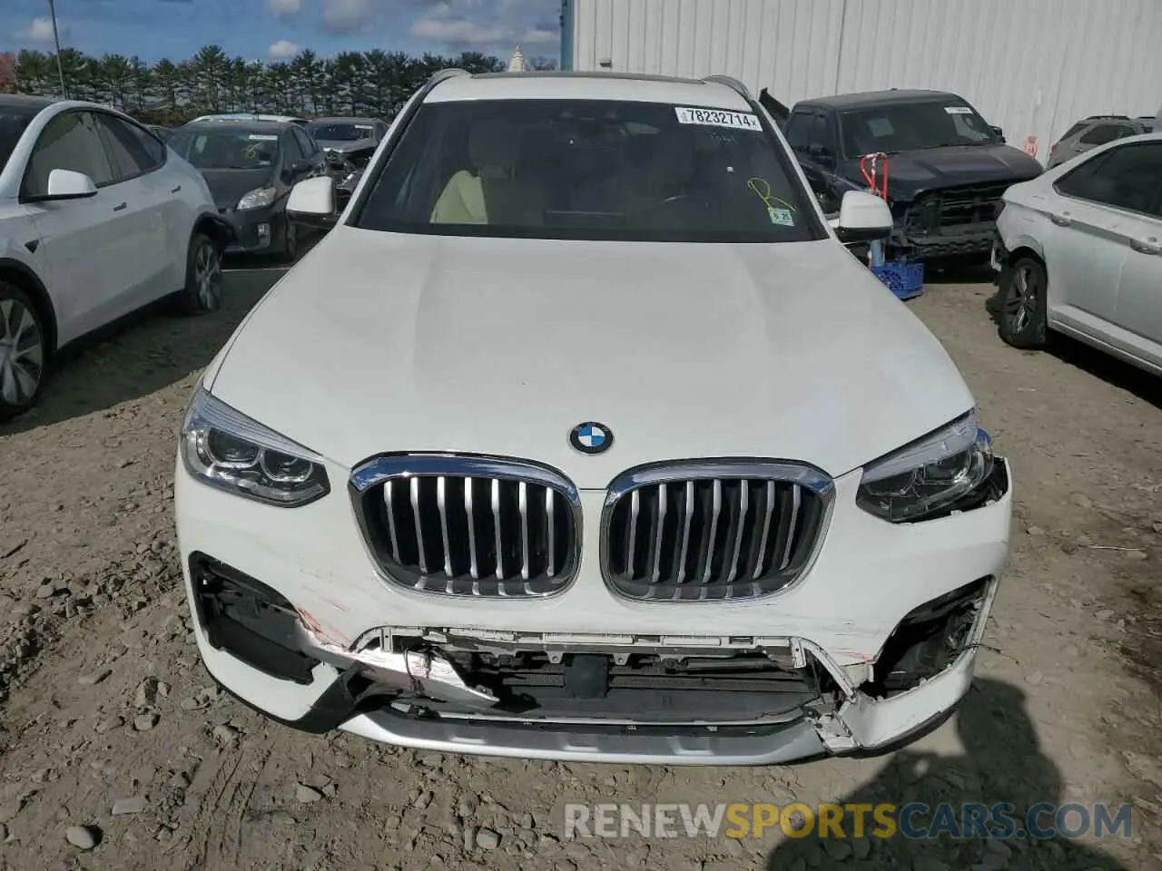 5 Photograph of a damaged car 5UXTY3C04LLU72724 BMW X3 2020
