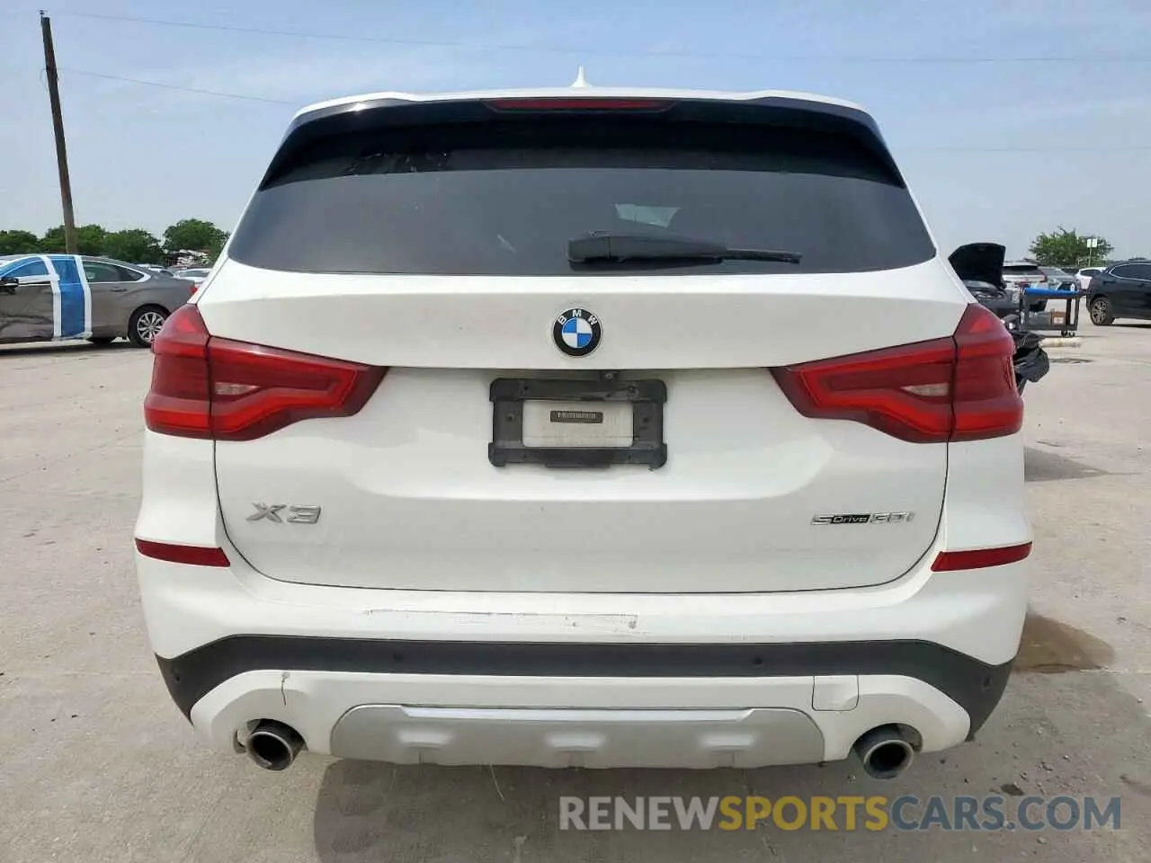 6 Photograph of a damaged car 5UXTY3C05L9B81973 BMW X3 2020