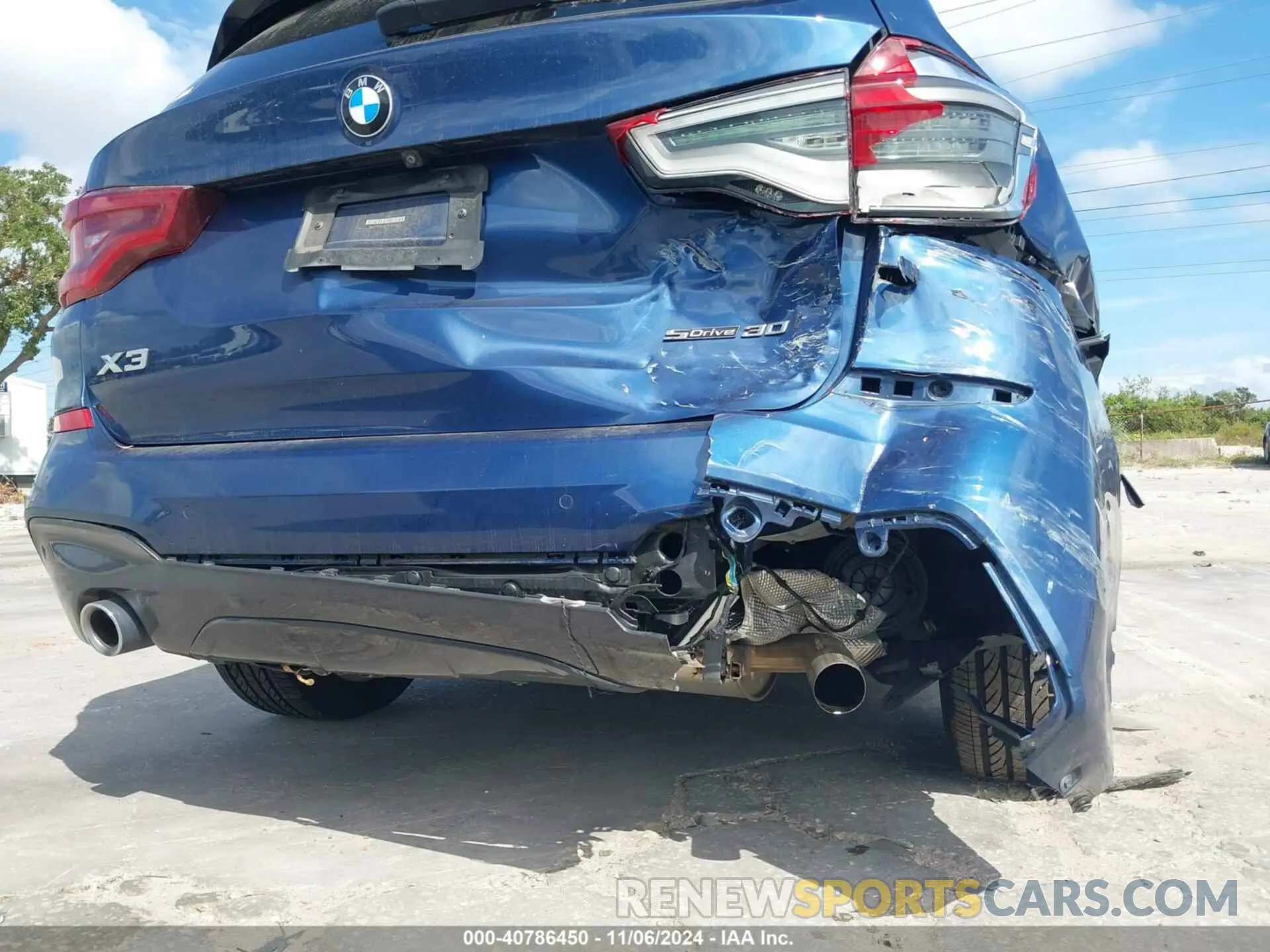 21 Photograph of a damaged car 5UXTY3C05L9C54274 BMW X3 2020