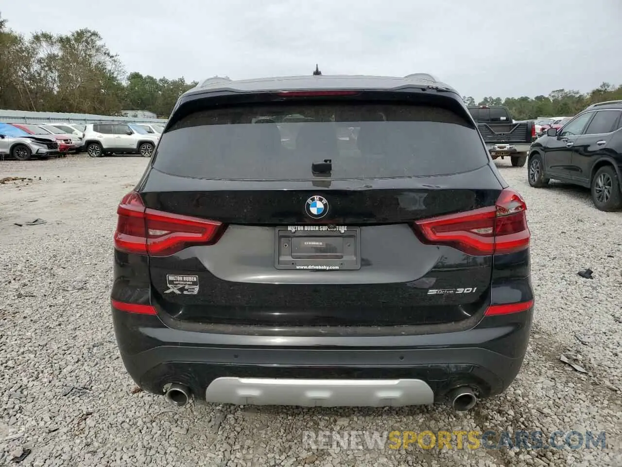 6 Photograph of a damaged car 5UXTY3C05LLU71758 BMW X3 2020