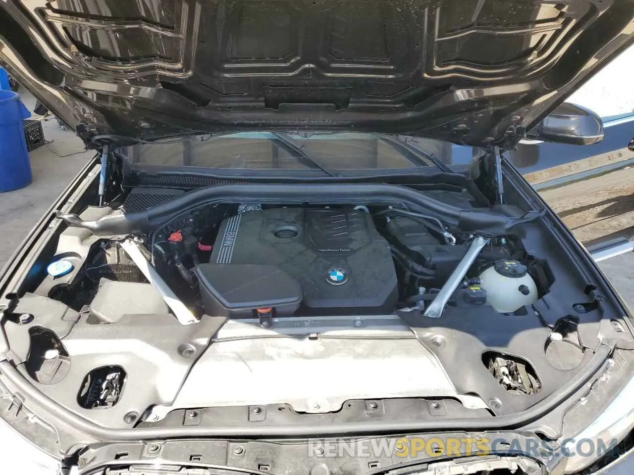 13 Photograph of a damaged car 5UXTY3C06LLU71090 BMW X3 2020
