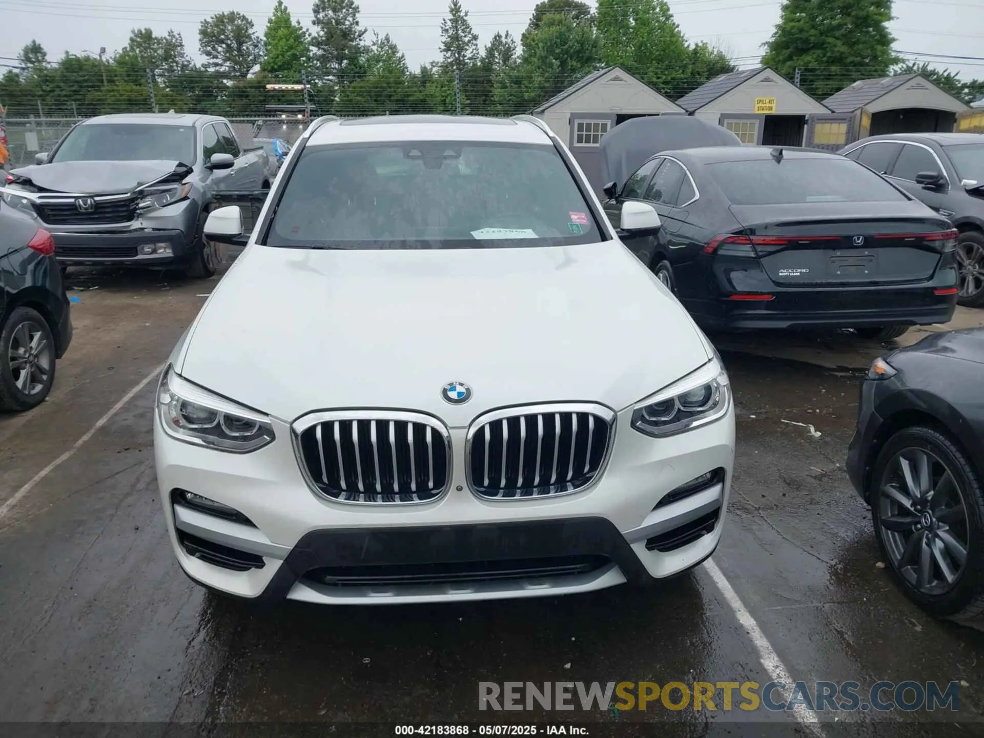 12 Photograph of a damaged car 5UXTY3C07L9B58551 BMW X3 2020