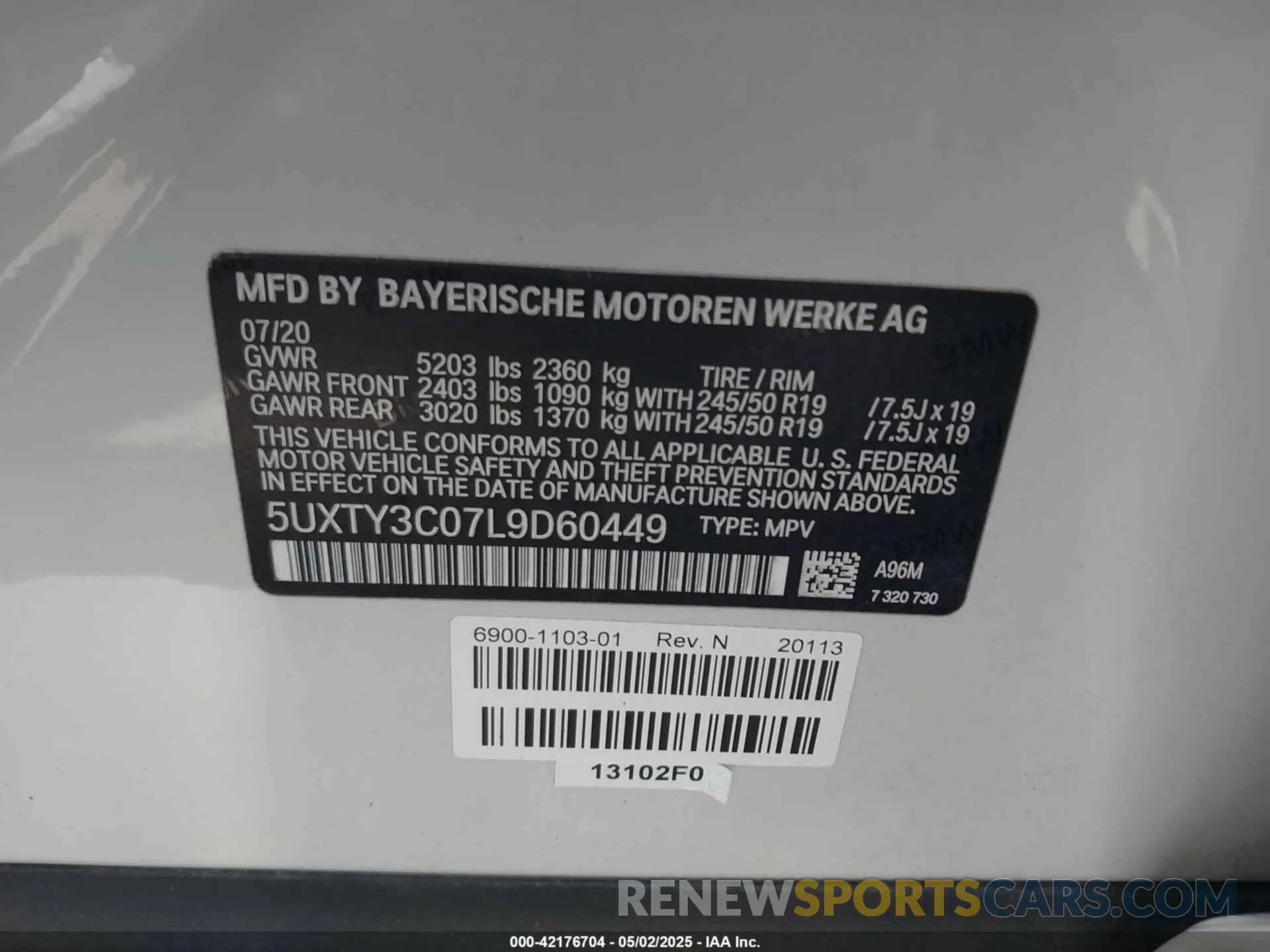 9 Photograph of a damaged car 5UXTY3C07L9D60449 BMW X3 2020