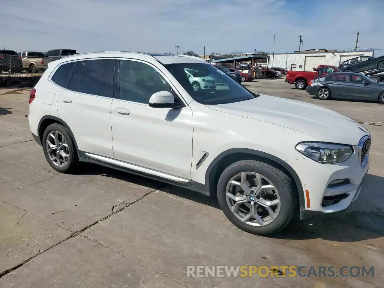 4 Photograph of a damaged car 5UXTY3C08L9B25526 BMW X3 2020
