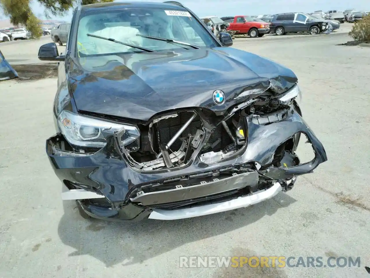 9 Photograph of a damaged car 5UXTY3C08L9B47509 BMW X3 2020