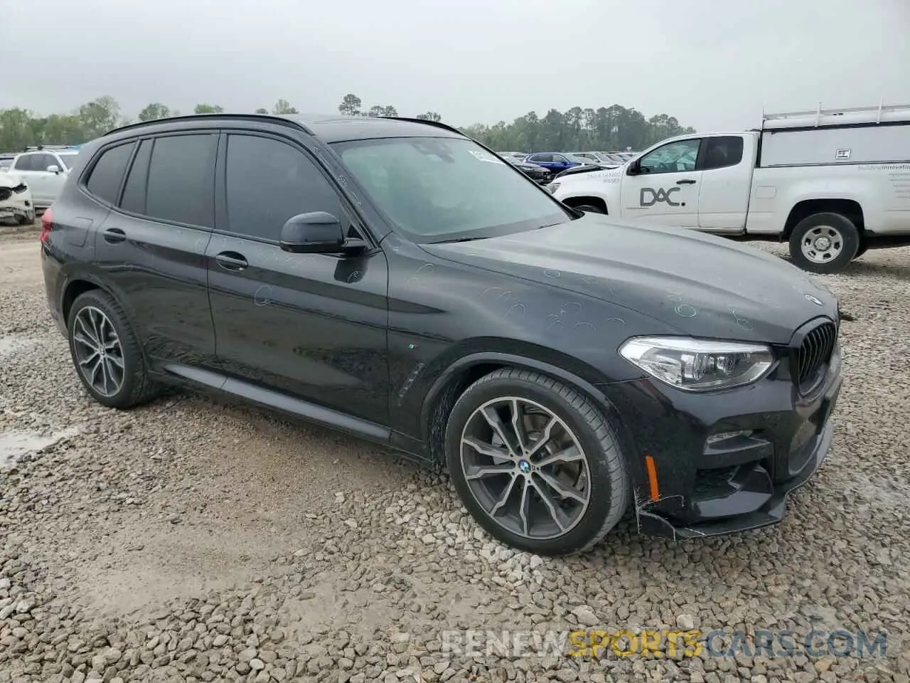 4 Photograph of a damaged car 5UXTY3C08L9C80450 BMW X3 2020