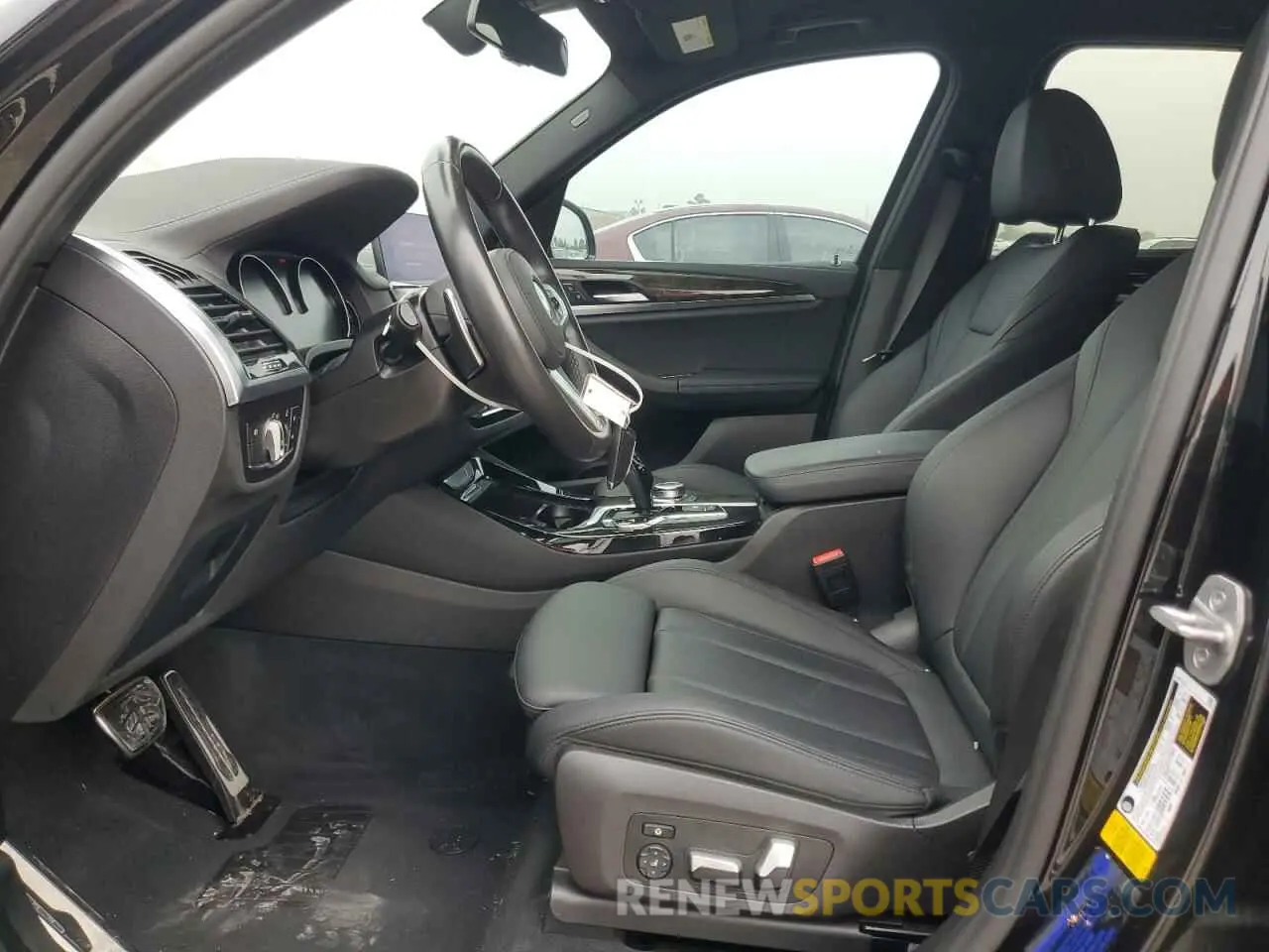 7 Photograph of a damaged car 5UXTY3C08L9C80450 BMW X3 2020