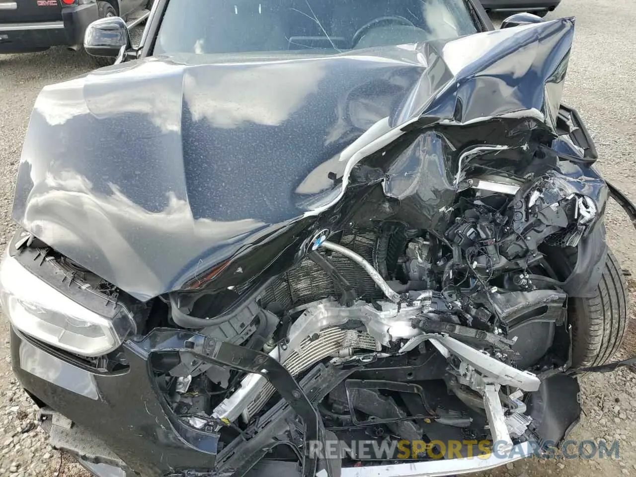 13 Photograph of a damaged car 5UXTY3C08L9D26522 BMW X3 2020