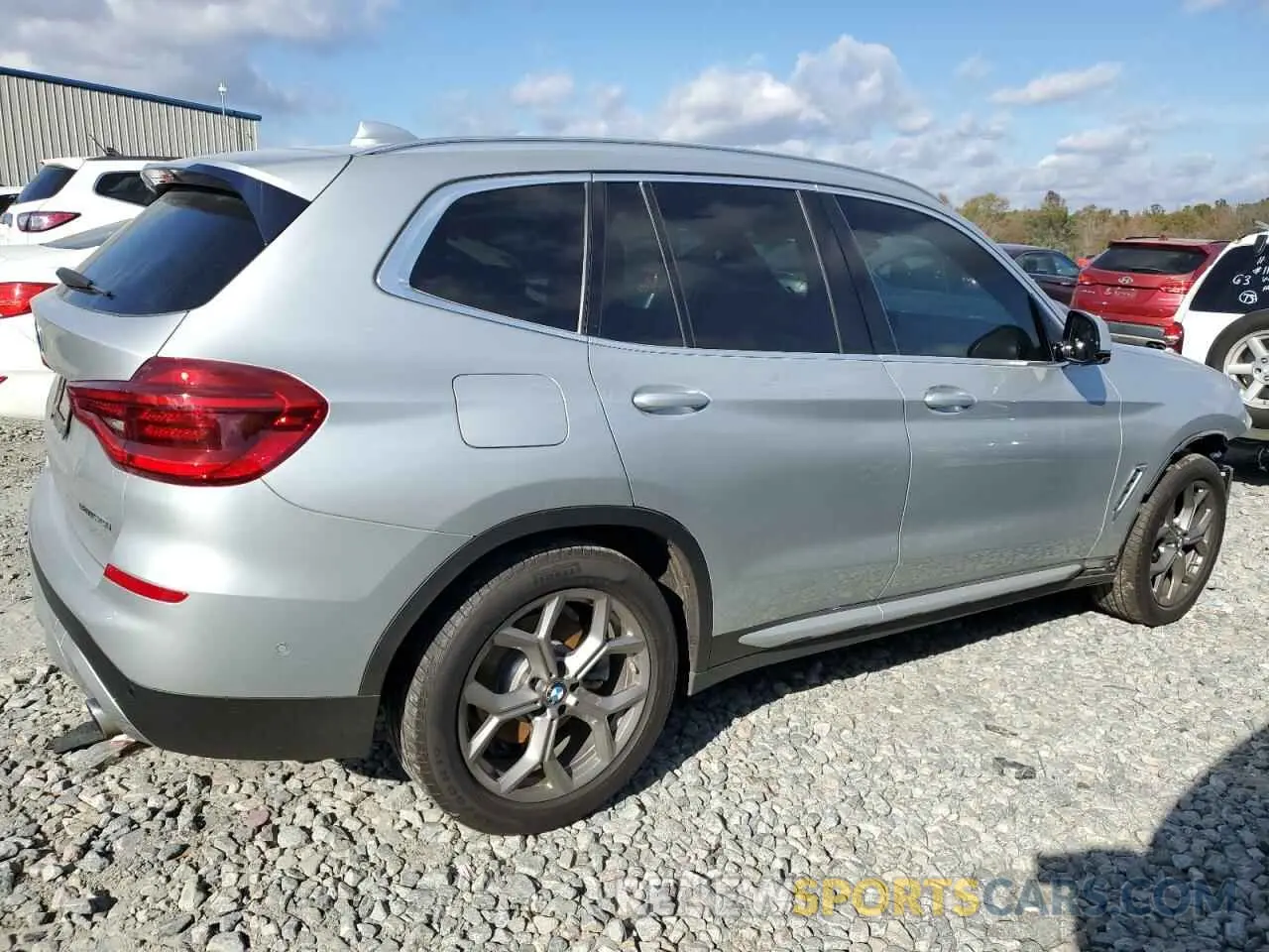3 Photograph of a damaged car 5UXTY3C08LLE54780 BMW X3 2020