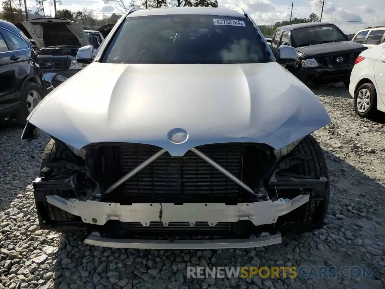 5 Photograph of a damaged car 5UXTY3C08LLE54780 BMW X3 2020