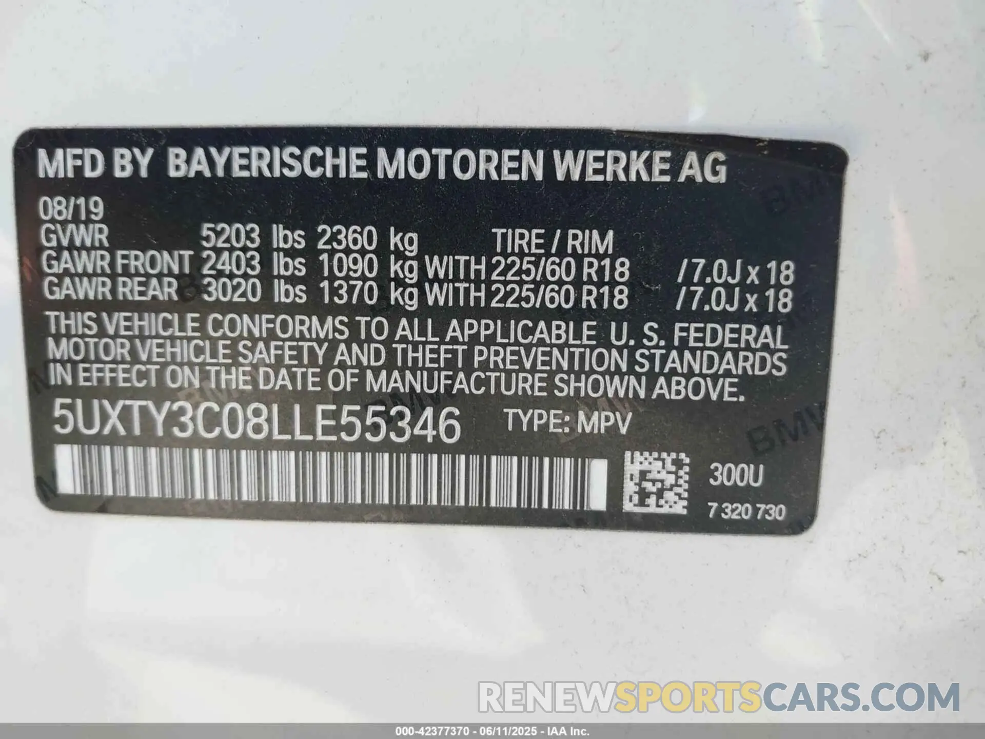 9 Photograph of a damaged car 5UXTY3C08LLE55346 BMW X3 2020
