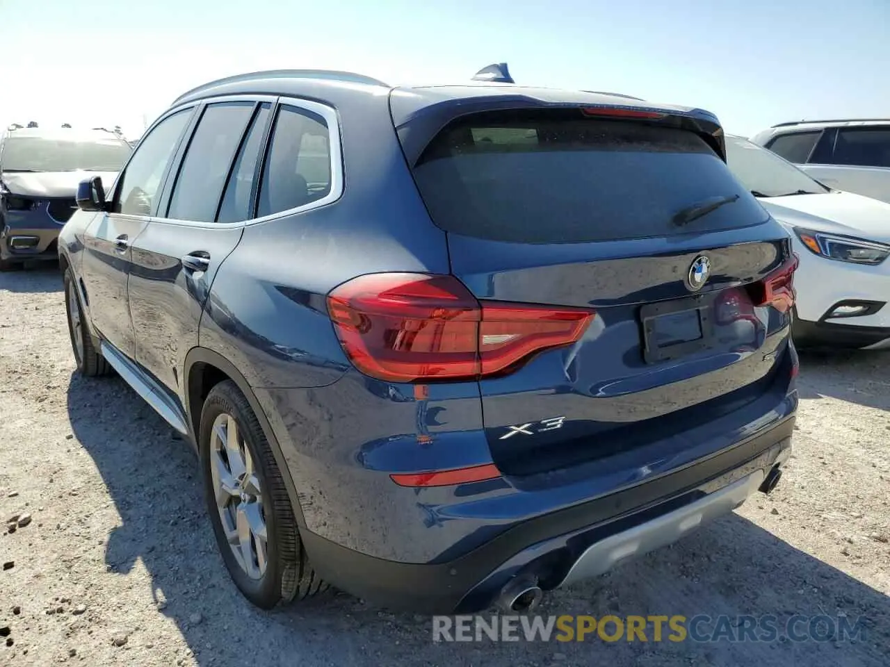 3 Photograph of a damaged car 5UXTY3C09L9B39340 BMW X3 2020