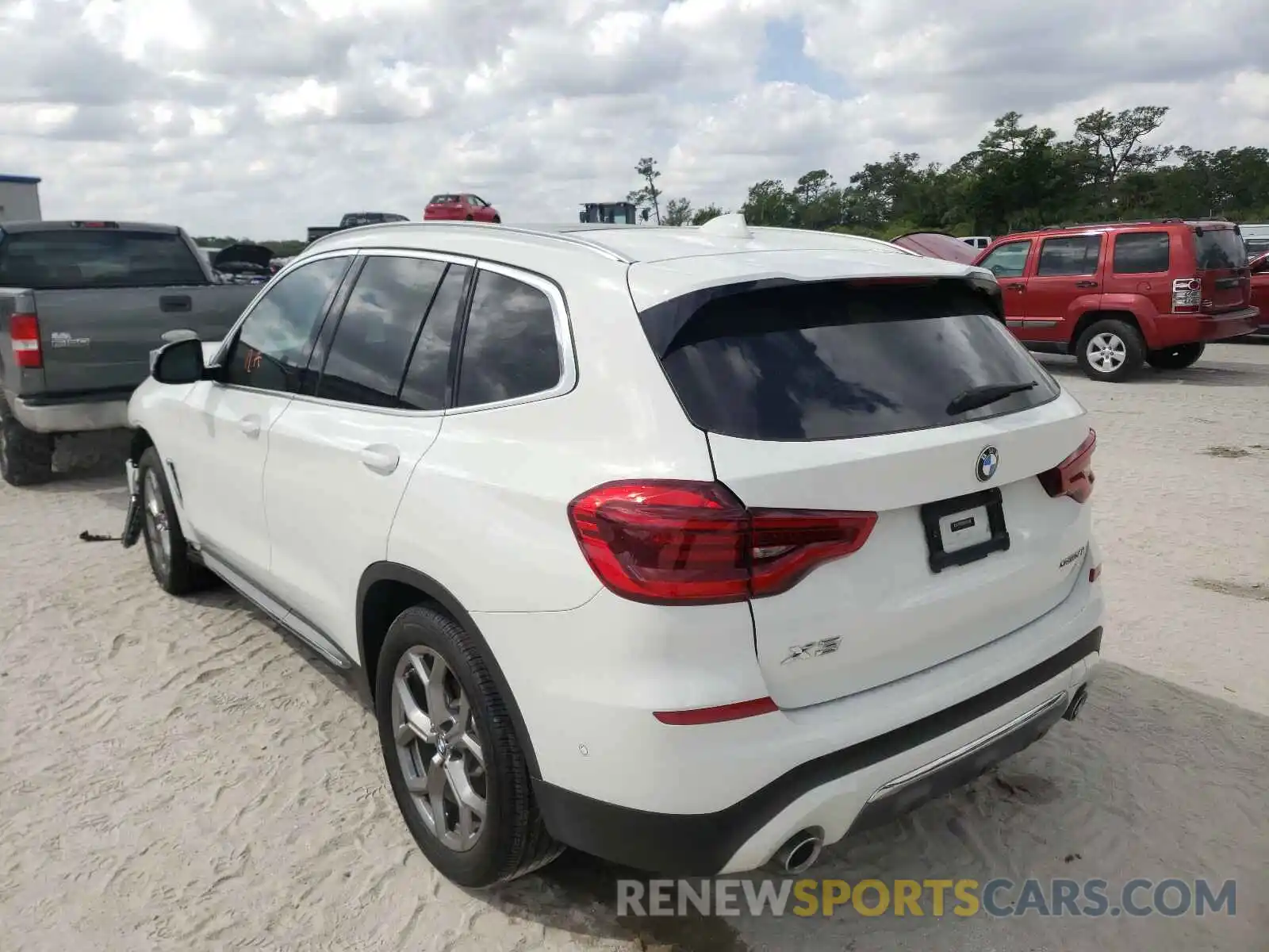 3 Photograph of a damaged car 5UXTY3C09L9C08219 BMW X3 2020