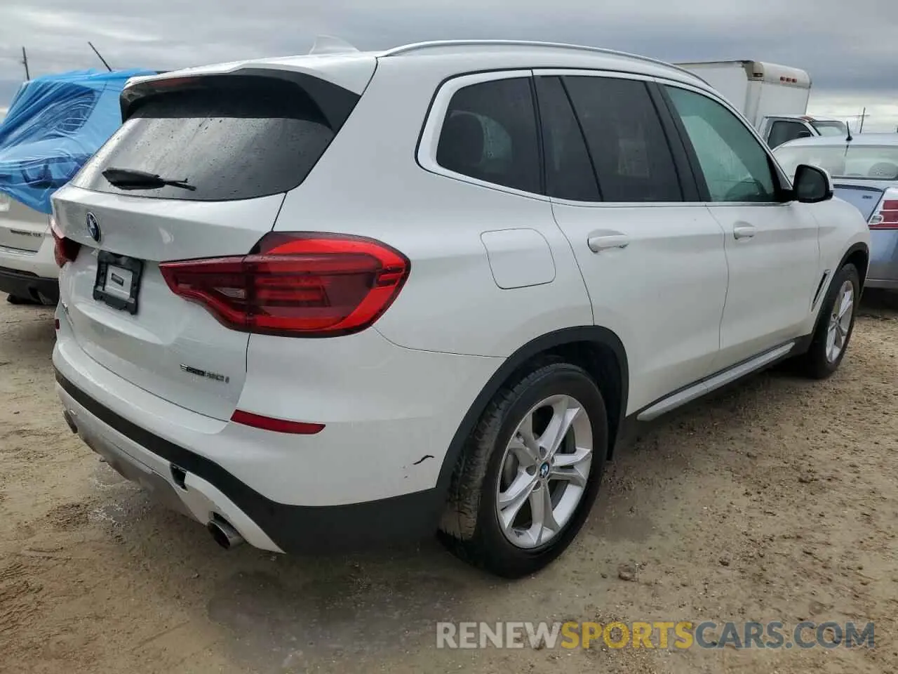 3 Photograph of a damaged car 5UXTY3C09L9C76083 BMW X3 2020