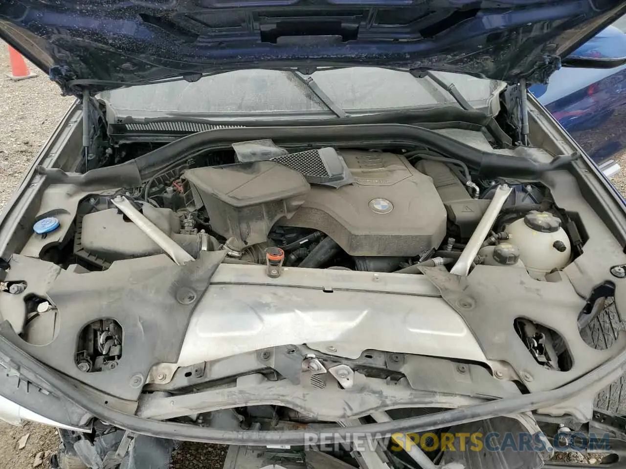 11 Photograph of a damaged car 5UXTY3C0XL9B08372 BMW X3 2020
