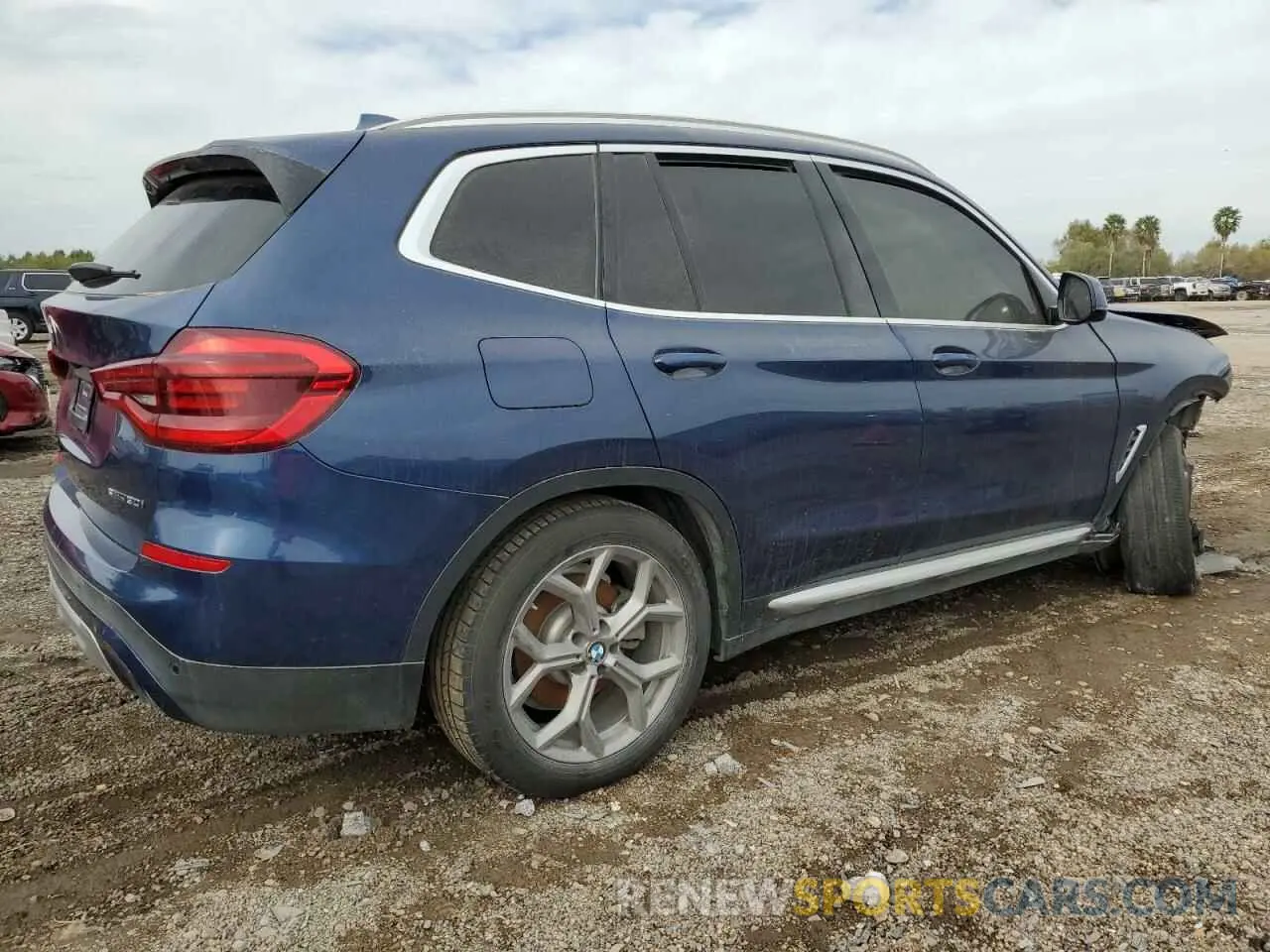 3 Photograph of a damaged car 5UXTY3C0XL9B08372 BMW X3 2020