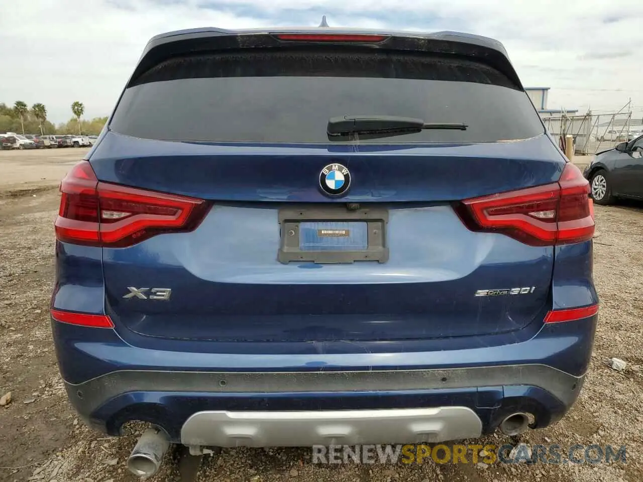 6 Photograph of a damaged car 5UXTY3C0XL9B08372 BMW X3 2020