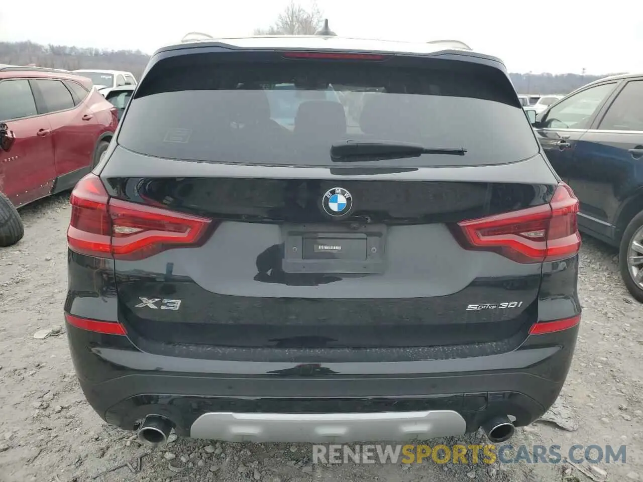 6 Photograph of a damaged car 5UXTY3C0XL9B39847 BMW X3 2020