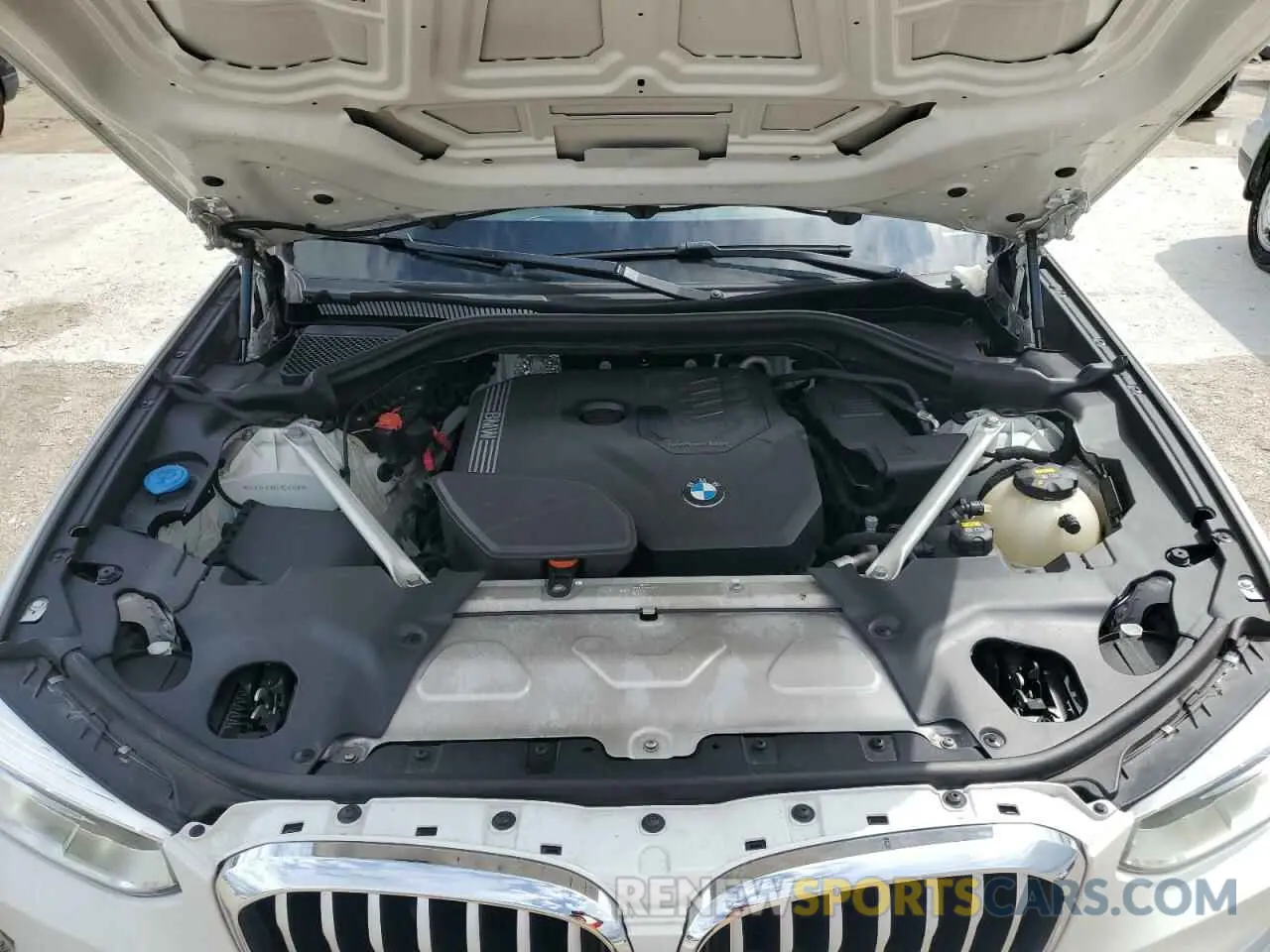12 Photograph of a damaged car 5UXTY3C0XL9C16328 BMW X3 2020