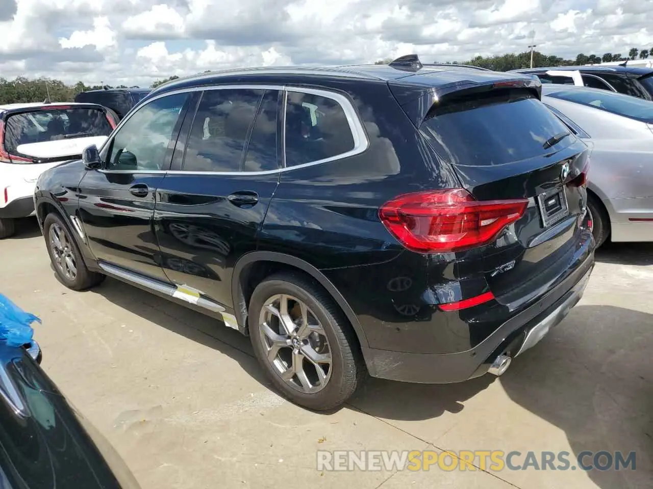 2 Photograph of a damaged car 5UXTY3C0XL9D22262 BMW X3 2020