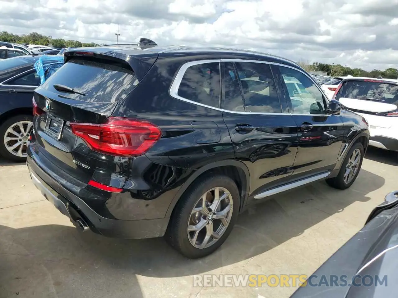 3 Photograph of a damaged car 5UXTY3C0XL9D22262 BMW X3 2020
