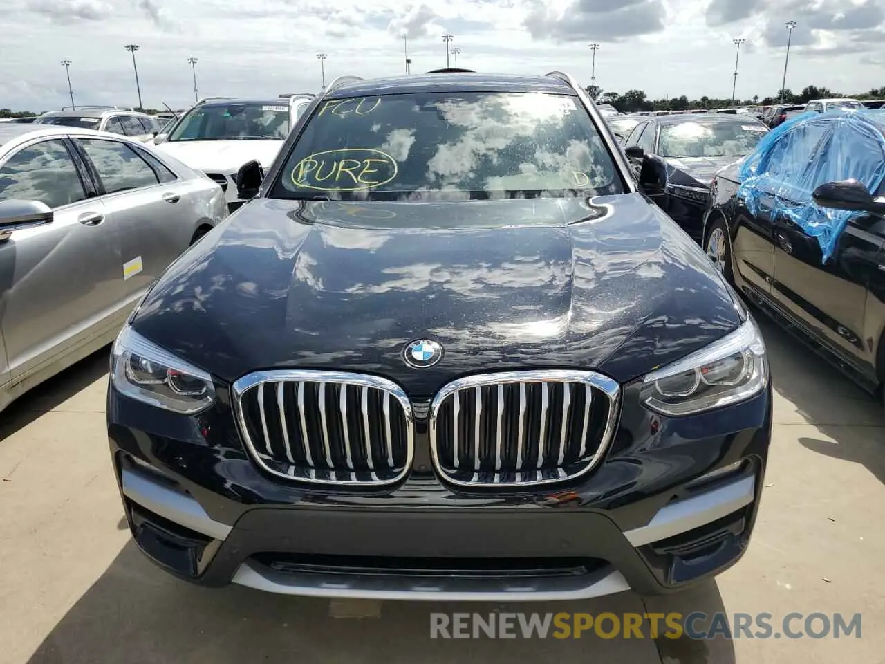 5 Photograph of a damaged car 5UXTY3C0XL9D22262 BMW X3 2020