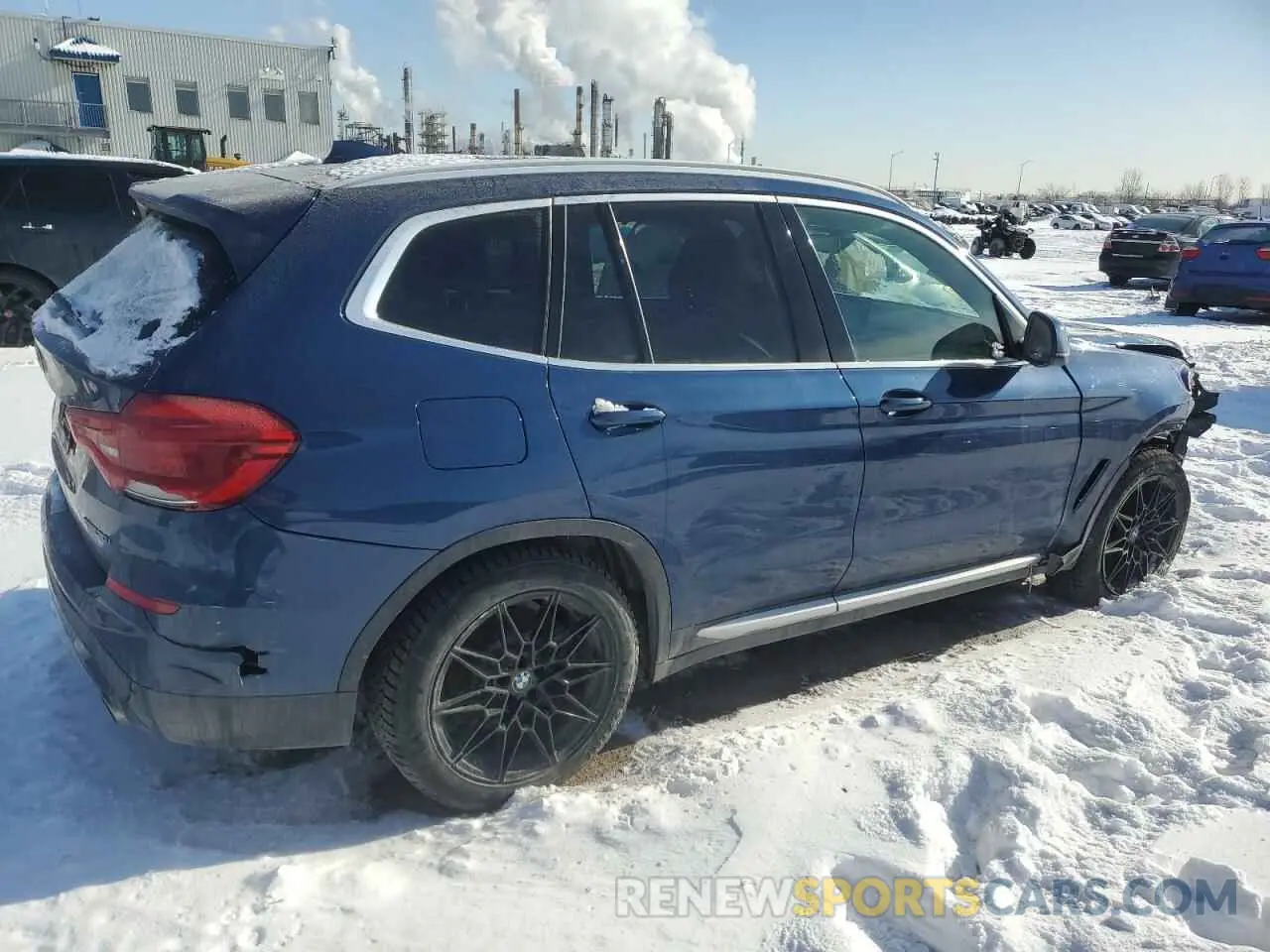 3 Photograph of a damaged car 5UXTY5C00L9D06759 BMW X3 2020