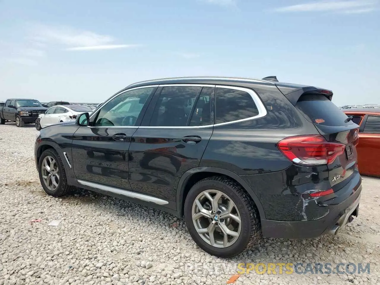 2 Photograph of a damaged car 5UXTY5C00L9D23562 BMW X3 2020