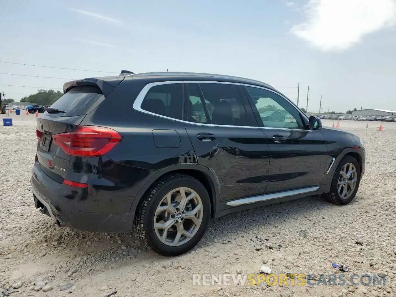 3 Photograph of a damaged car 5UXTY5C00L9D23562 BMW X3 2020