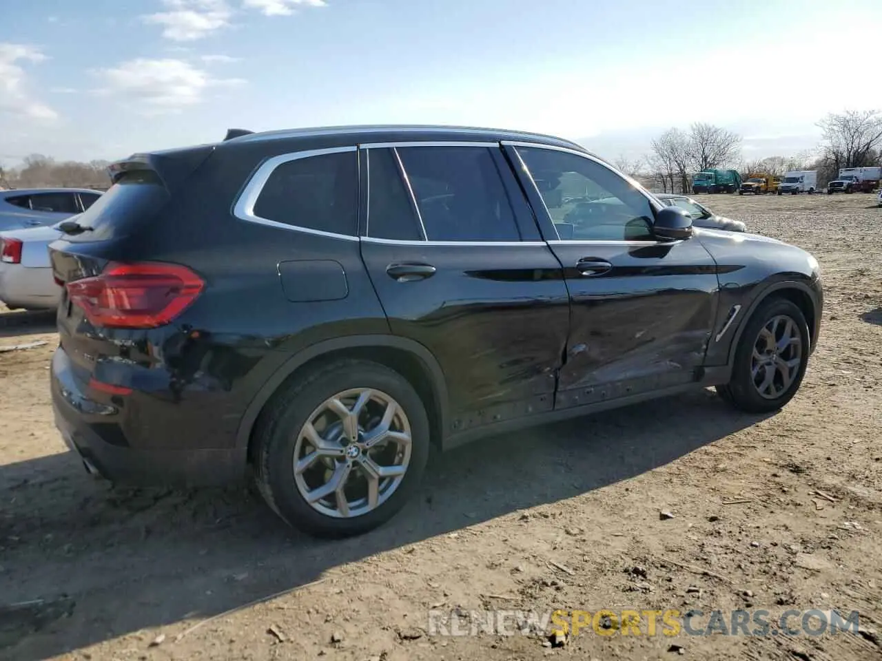 3 Photograph of a damaged car 5UXTY5C00LLT36229 BMW X3 2020