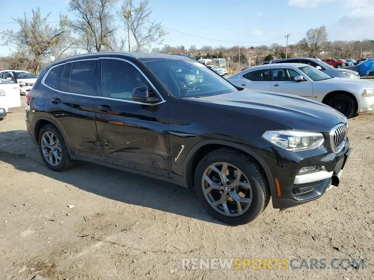 4 Photograph of a damaged car 5UXTY5C00LLT36229 BMW X3 2020