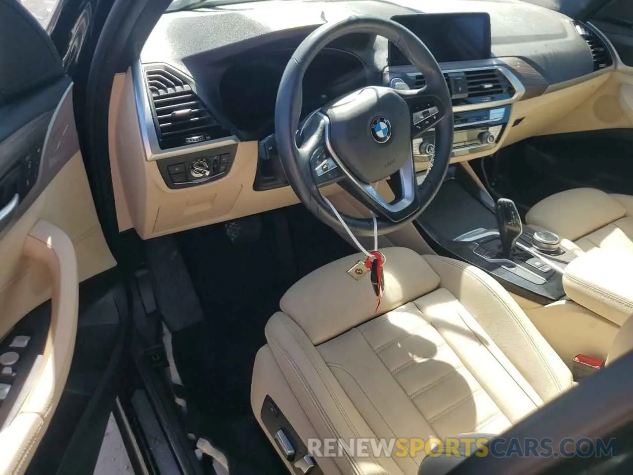 8 Photograph of a damaged car 5UXTY5C00LLT36487 BMW X3 2020