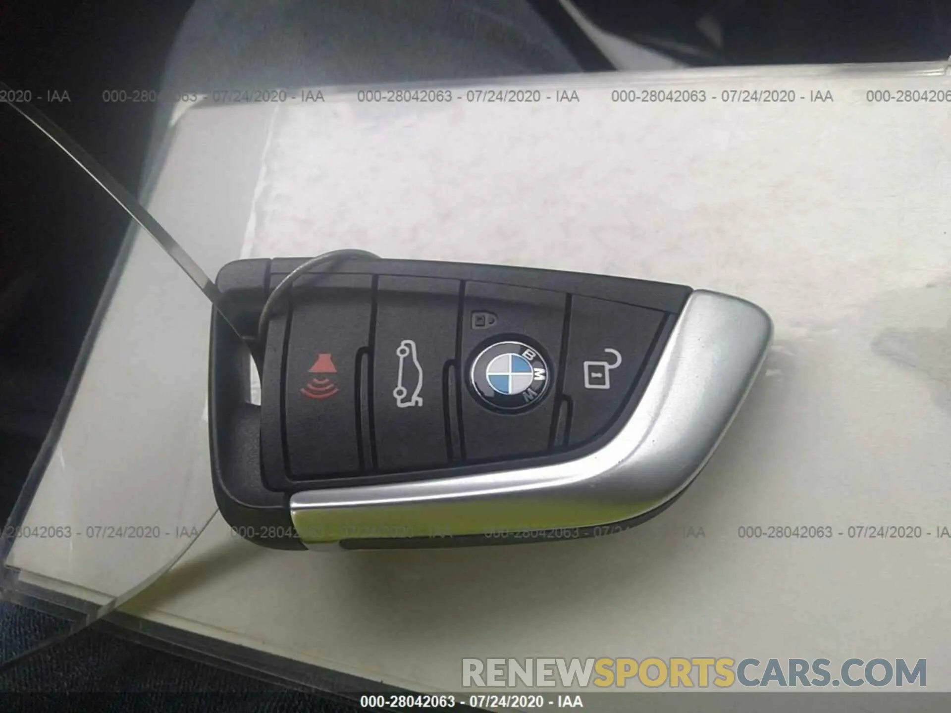 11 Photograph of a damaged car 5UXTY5C01L9B07851 BMW X3 2020