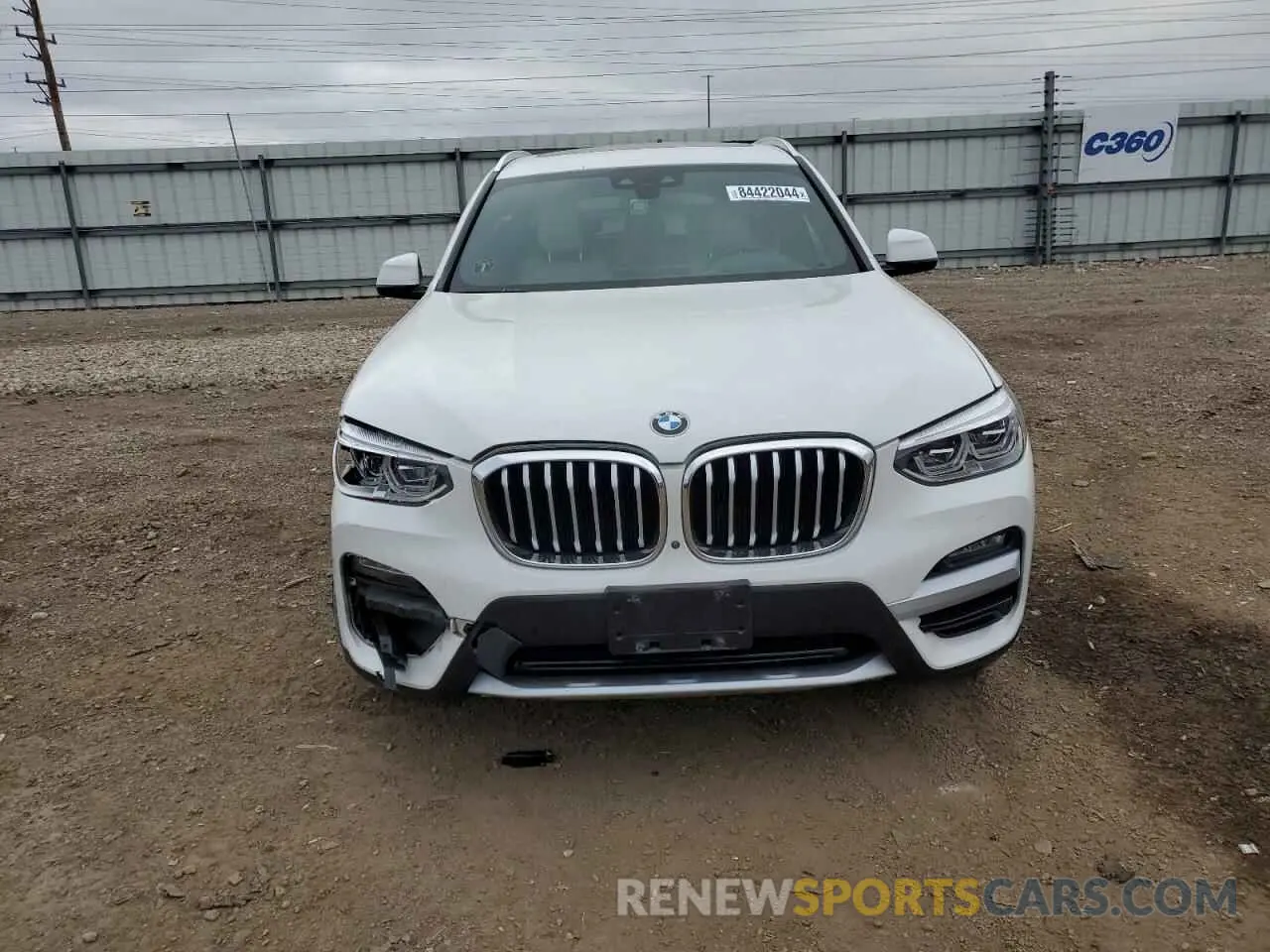 5 Photograph of a damaged car 5UXTY5C01L9B36735 BMW X3 2020