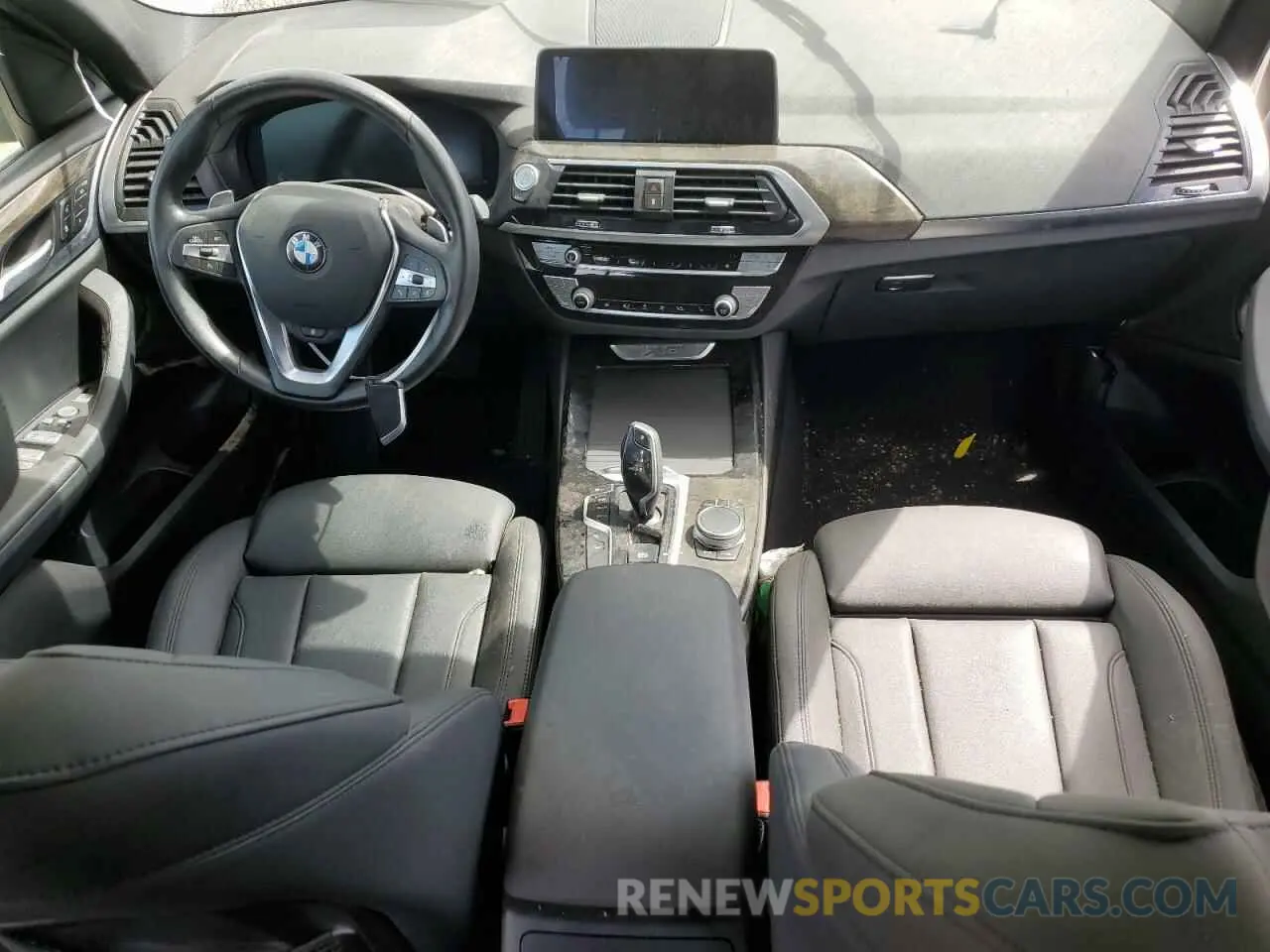 8 Photograph of a damaged car 5UXTY5C01L9B39019 BMW X3 2020