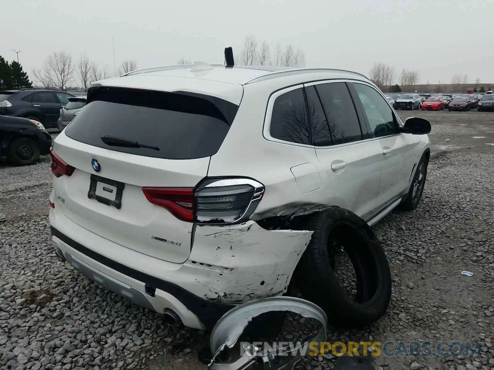 4 Photograph of a damaged car 5UXTY5C01L9B96014 BMW X3 2020