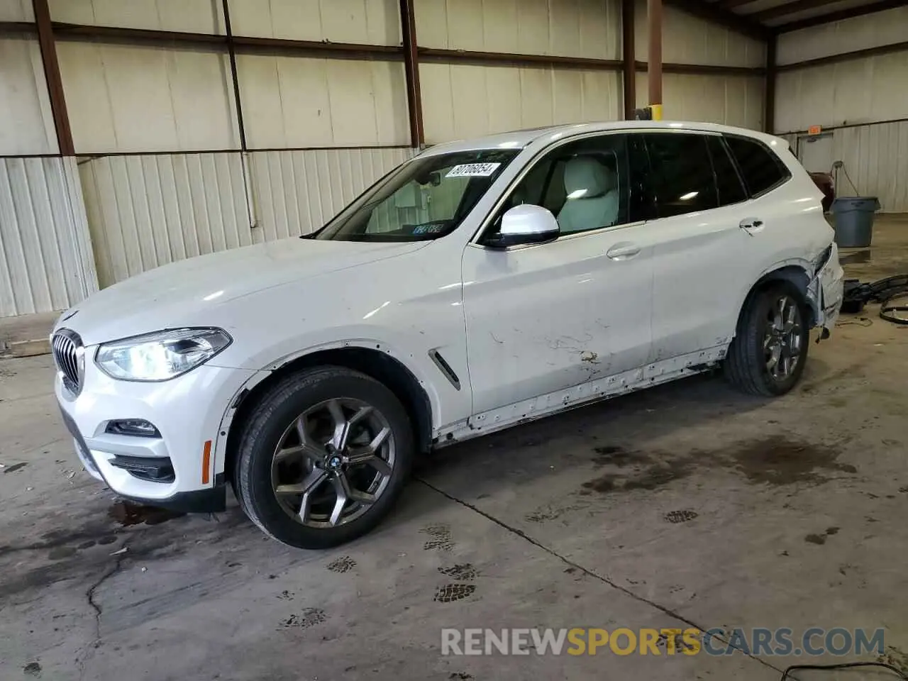 1 Photograph of a damaged car 5UXTY5C01L9C00952 BMW X3 2020