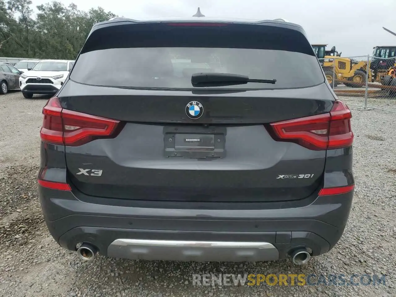 6 Photograph of a damaged car 5UXTY5C01L9D66579 BMW X3 2020