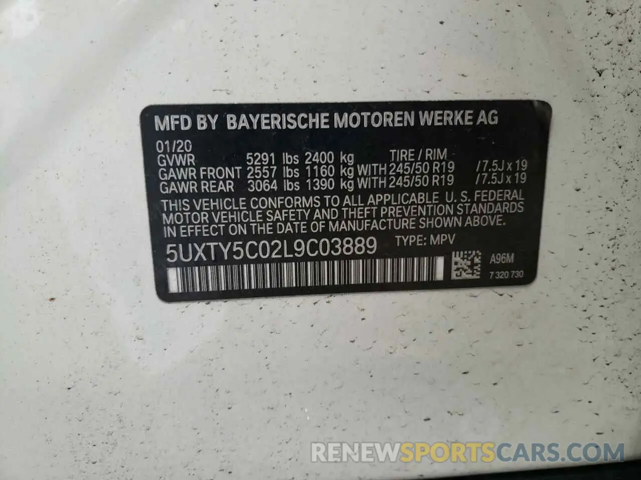 14 Photograph of a damaged car 5UXTY5C02L9C03889 BMW X3 2020