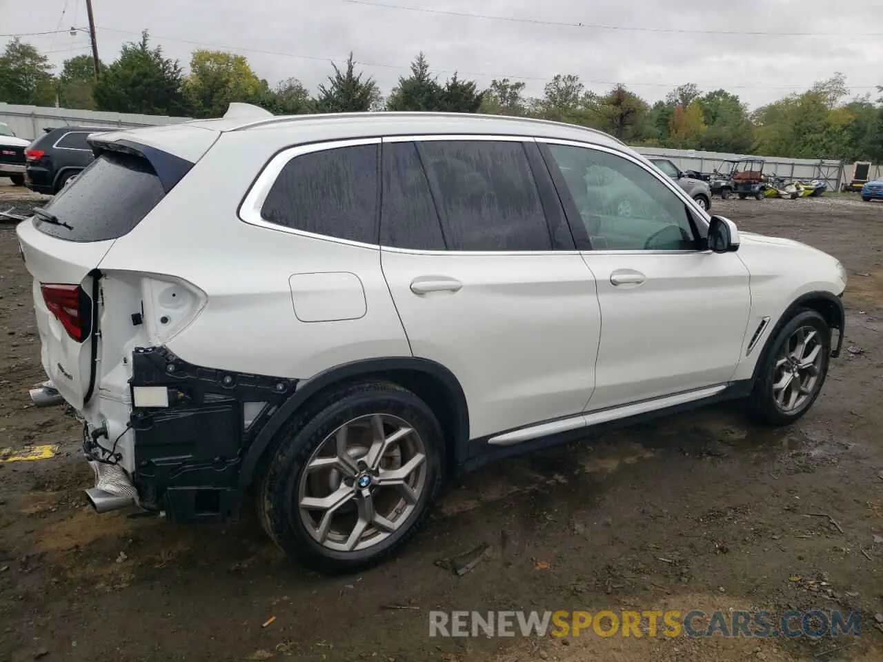3 Photograph of a damaged car 5UXTY5C02L9C03889 BMW X3 2020