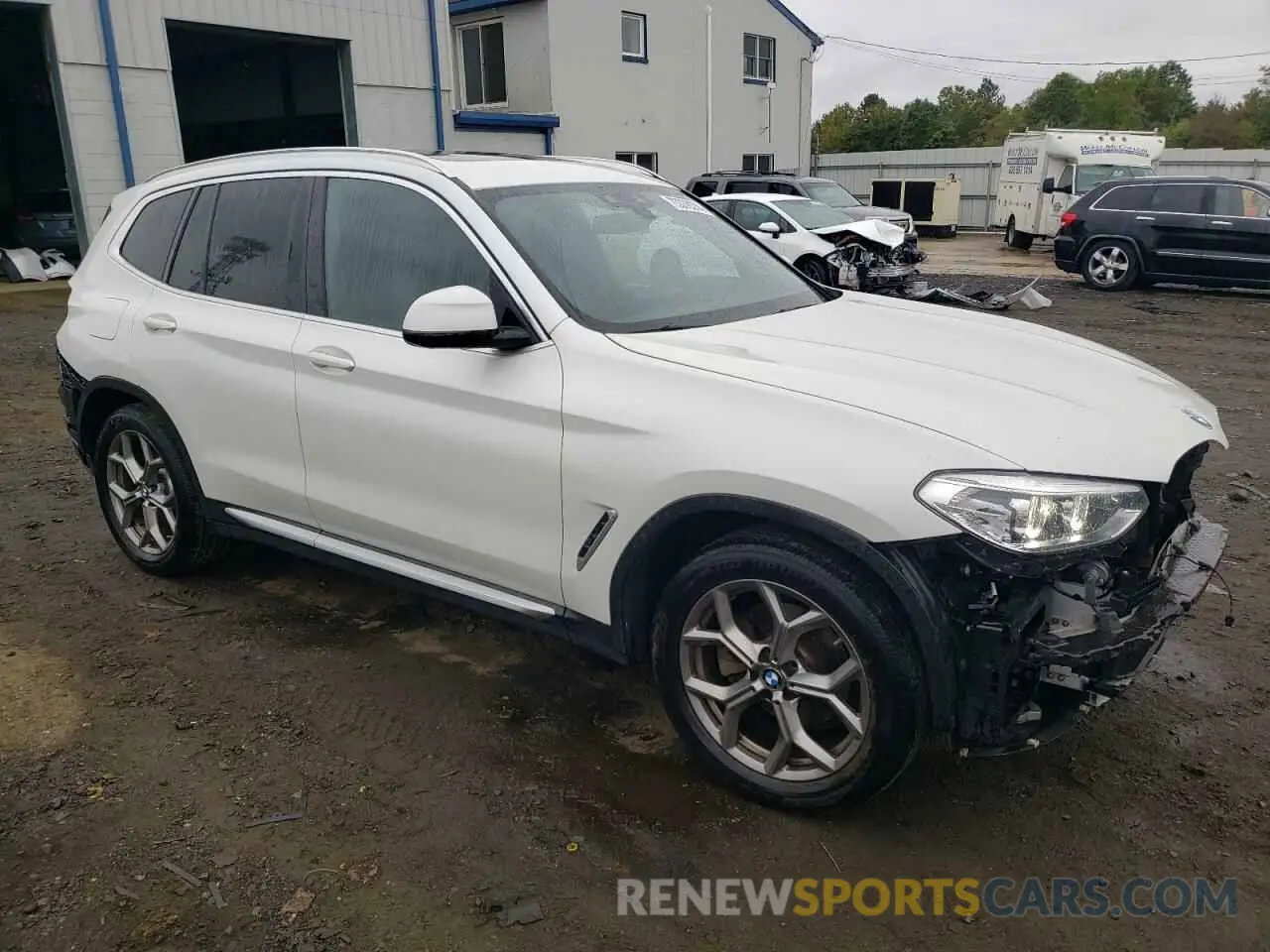 4 Photograph of a damaged car 5UXTY5C02L9C03889 BMW X3 2020