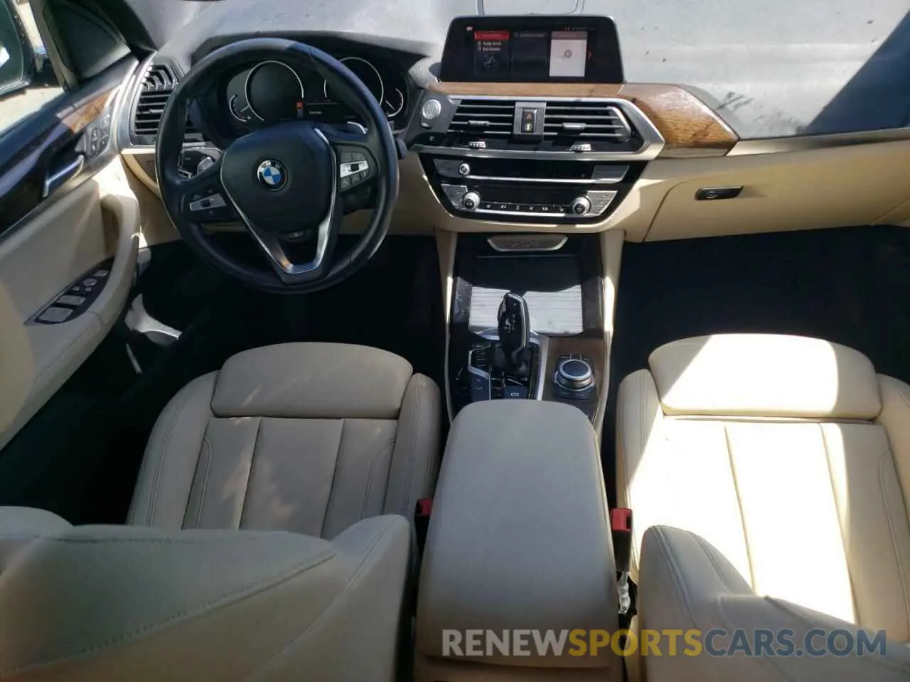 8 Photograph of a damaged car 5UXTY5C02L9C29098 BMW X3 2020
