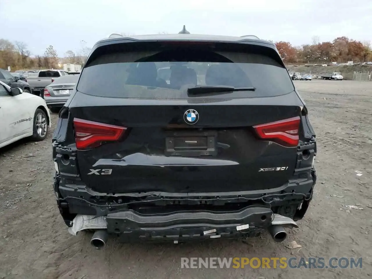 6 Photograph of a damaged car 5UXTY5C02L9C76454 BMW X3 2020