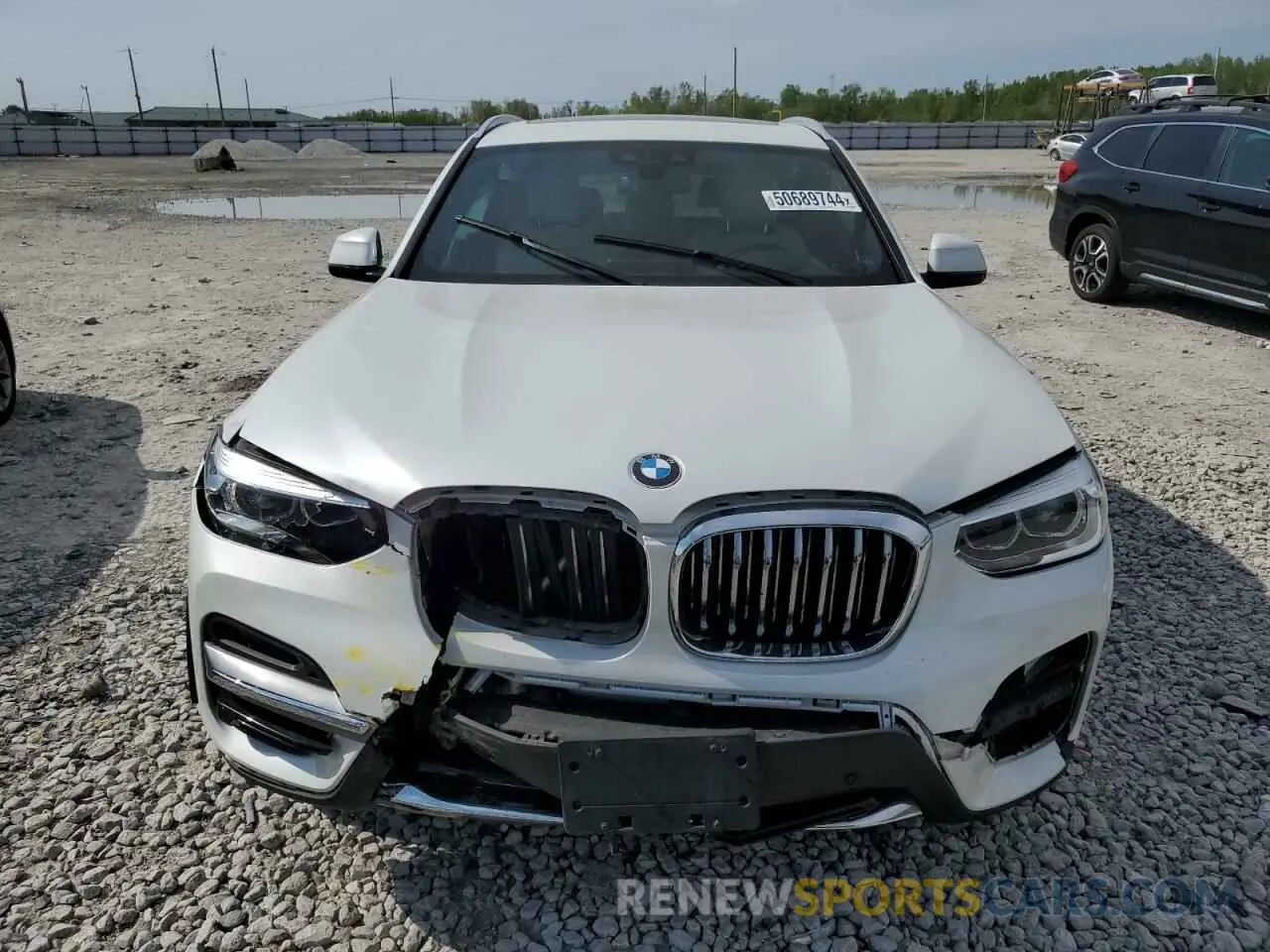 5 Photograph of a damaged car 5UXTY5C02L9C80701 BMW X3 2020
