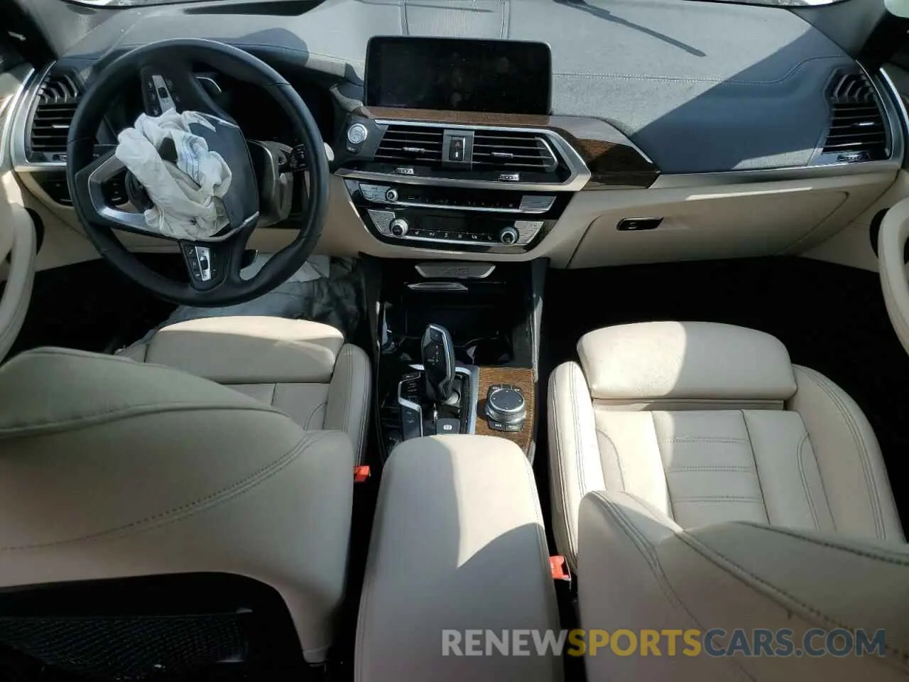8 Photograph of a damaged car 5UXTY5C02L9C80701 BMW X3 2020