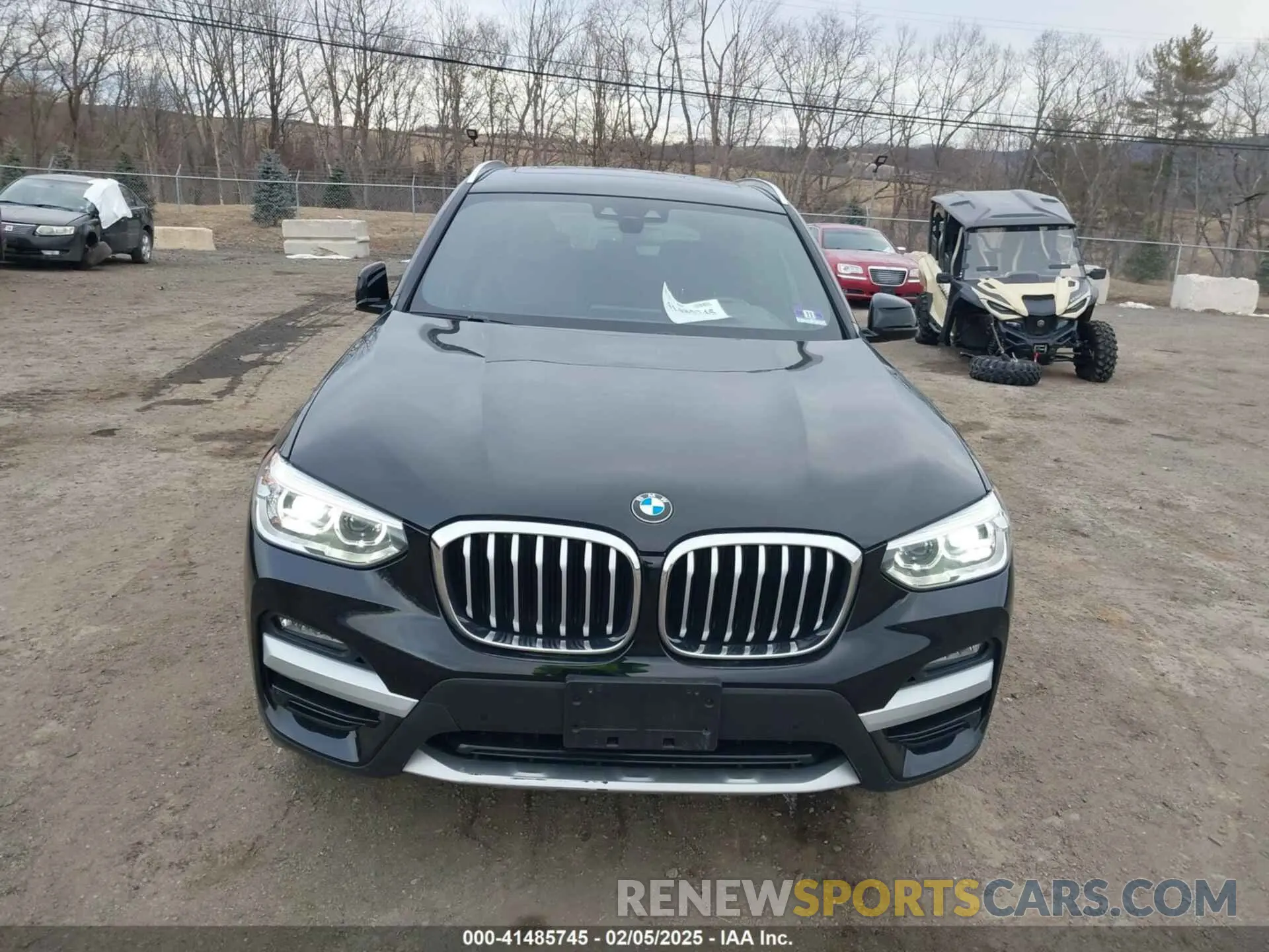 12 Photograph of a damaged car 5UXTY5C03L9B59756 BMW X3 2020