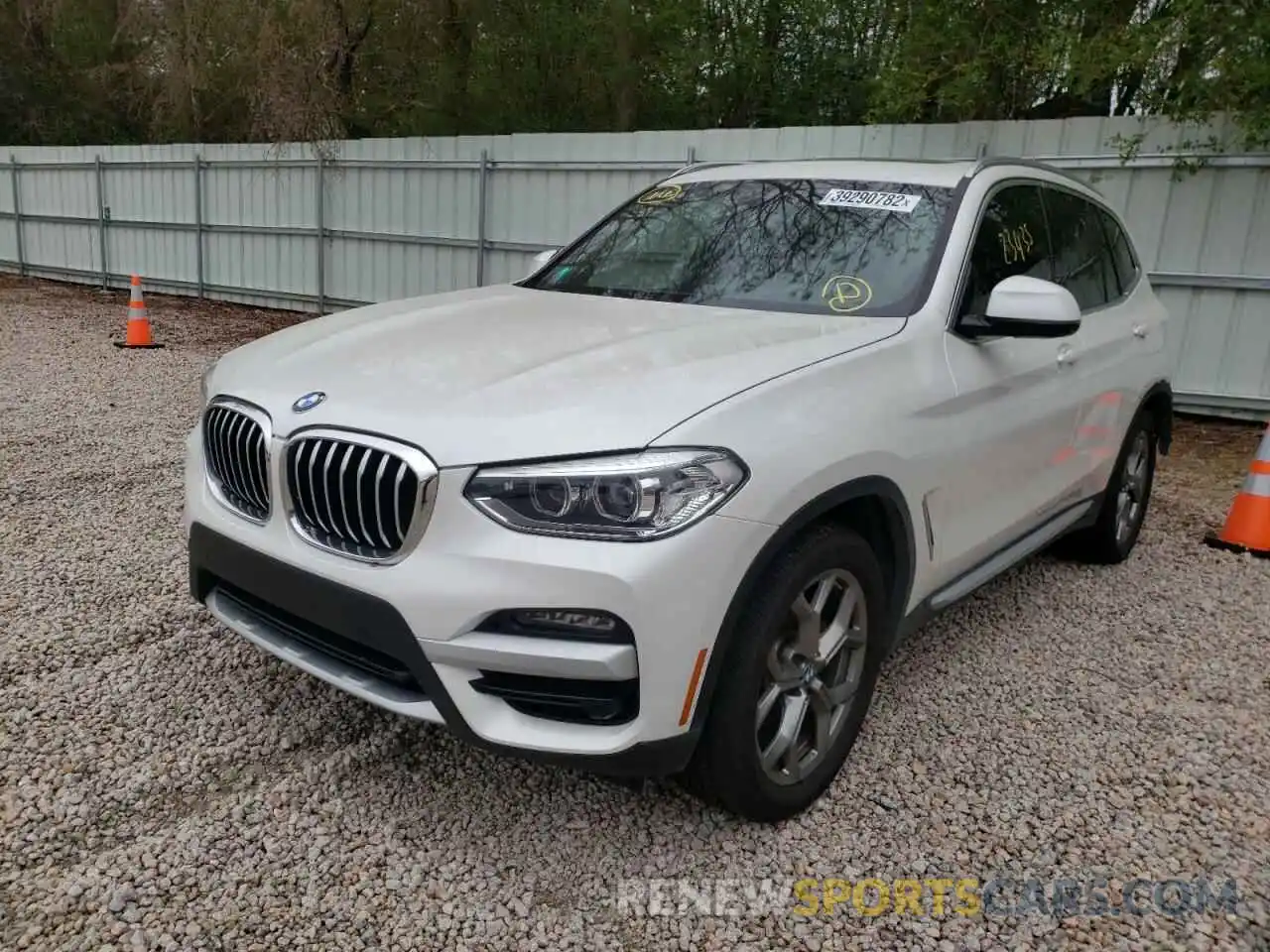 2 Photograph of a damaged car 5UXTY5C03L9C12181 BMW X3 2020